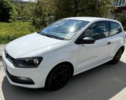 Белый Фольксваген Поло, объемом двигателя 1.2 л и пробегом 190 тыс. км за 6300 $, фото 1 на Automoto.ua
