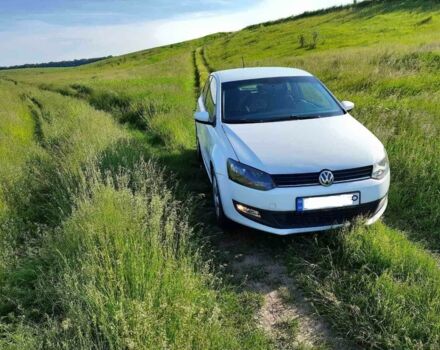 Білий Фольксваген Поло, об'ємом двигуна 1.2 л та пробігом 103 тис. км за 7300 $, фото 1 на Automoto.ua