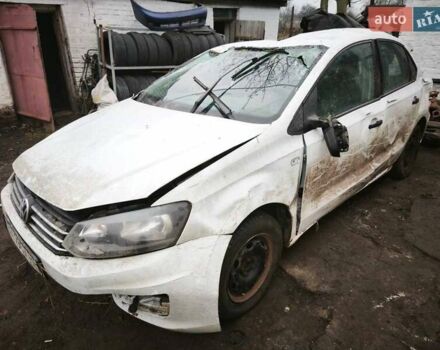 Белый Фольксваген Поло, объемом двигателя 1.6 л и пробегом 252 тыс. км за 3600 $, фото 1 на Automoto.ua