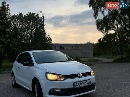 Белый Фольксваген Поло, объемом двигателя 1.2 л и пробегом 105 тыс. км за 8000 $, фото 1 на Automoto.ua