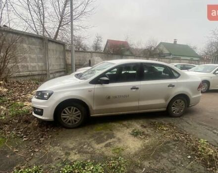 Белый Фольксваген Поло, объемом двигателя 1.6 л и пробегом 156 тыс. км за 7600 $, фото 1 на Automoto.ua