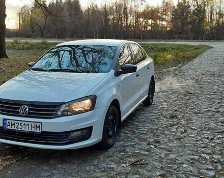 Белый Фольксваген Поло, объемом двигателя 1.6 л и пробегом 245 тыс. км за 7200 $, фото 1 на Automoto.ua