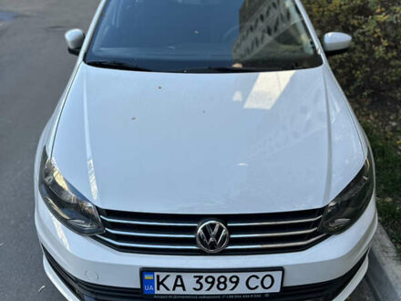 Белый Фольксваген Поло, объемом двигателя 1.4 л и пробегом 99 тыс. км за 9900 $, фото 1 на Automoto.ua