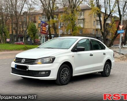 Белый Фольксваген Поло, объемом двигателя 1.6 л и пробегом 131 тыс. км за 7300 $, фото 1 на Automoto.ua