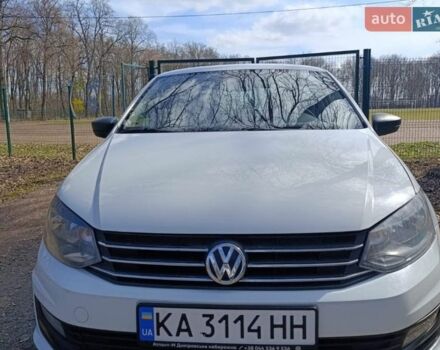 Белый Фольксваген Поло, объемом двигателя 1.6 л и пробегом 218 тыс. км за 7800 $, фото 1 на Automoto.ua