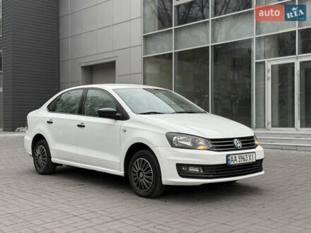 Белый Фольксваген Поло, объемом двигателя 1.6 л и пробегом 131 тыс. км за 7300 $, фото 1 на Automoto.ua