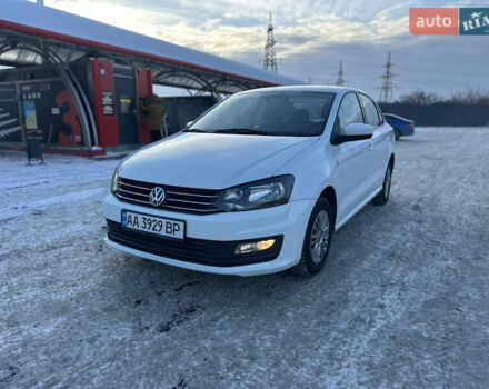 Белый Фольксваген Поло, объемом двигателя 1.6 л и пробегом 93 тыс. км за 8500 $, фото 1 на Automoto.ua