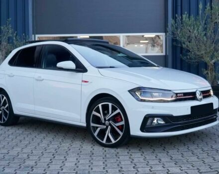 Белый Фольксваген Поло, объемом двигателя 2 л и пробегом 30 тыс. км за 7000 $, фото 1 на Automoto.ua