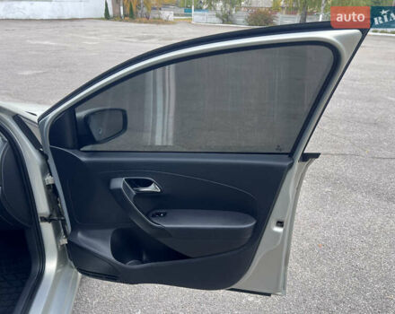 Бежевий Фольксваген Поло, об'ємом двигуна 1.6 л та пробігом 212 тис. км за 7499 $, фото 23 на Automoto.ua