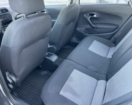 Бежевий Фольксваген Поло, об'ємом двигуна 1.6 л та пробігом 230 тис. км за 4800 $, фото 16 на Automoto.ua