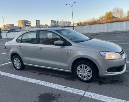 Бежевий Фольксваген Поло, об'ємом двигуна 1.6 л та пробігом 230 тис. км за 4800 $, фото 1 на Automoto.ua