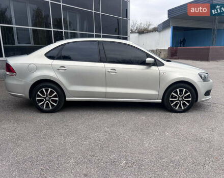 Бежевий Фольксваген Поло, об'ємом двигуна 1.6 л та пробігом 212 тис. км за 7499 $, фото 10 на Automoto.ua