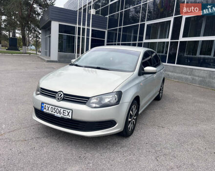 Бежевий Фольксваген Поло, об'ємом двигуна 1.6 л та пробігом 212 тис. км за 7499 $, фото 4 на Automoto.ua