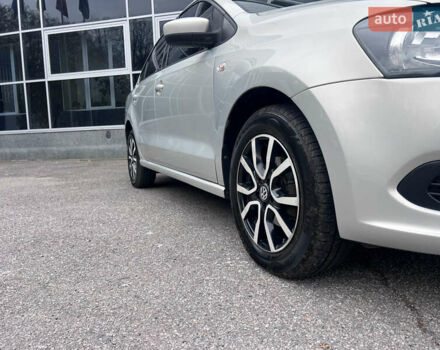 Бежевий Фольксваген Поло, об'ємом двигуна 1.6 л та пробігом 212 тис. км за 7499 $, фото 11 на Automoto.ua