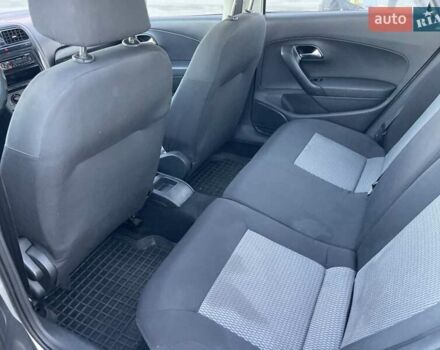 Бежевий Фольксваген Поло, об'ємом двигуна 1.57 л та пробігом 230 тис. км за 4800 $, фото 15 на Automoto.ua