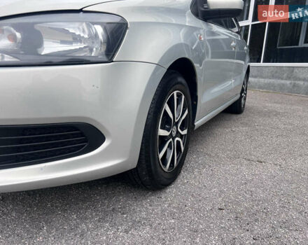 Бежевий Фольксваген Поло, об'ємом двигуна 1.6 л та пробігом 212 тис. км за 7499 $, фото 14 на Automoto.ua