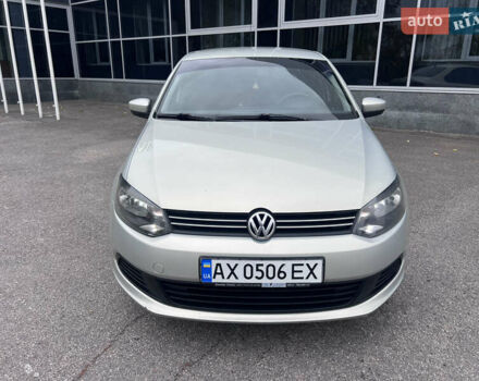 Бежевий Фольксваген Поло, об'ємом двигуна 1.6 л та пробігом 212 тис. км за 7499 $, фото 3 на Automoto.ua