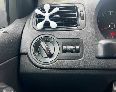 Бежевый Фольксваген Поло, объемом двигателя 1.6 л и пробегом 221 тыс. км за 6990 $, фото 12 на Automoto.ua