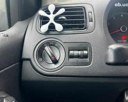 Бежевый Фольксваген Поло, объемом двигателя 1.6 л и пробегом 221 тыс. км за 6990 $, фото 12 на Automoto.ua