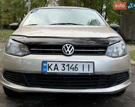 Бежевый Фольксваген Поло, объемом двигателя 1.6 л и пробегом 250 тыс. км за 3800 $, фото 19 на Automoto.ua