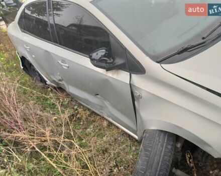 Бежевый Фольксваген Поло, объемом двигателя 1.6 л и пробегом 250 тыс. км за 3500 $, фото 8 на Automoto.ua