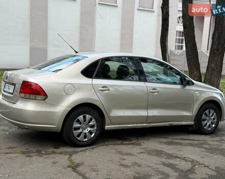 Бежевый Фольксваген Поло, объемом двигателя 1.6 л и пробегом 250 тыс. км за 3800 $, фото 16 на Automoto.ua