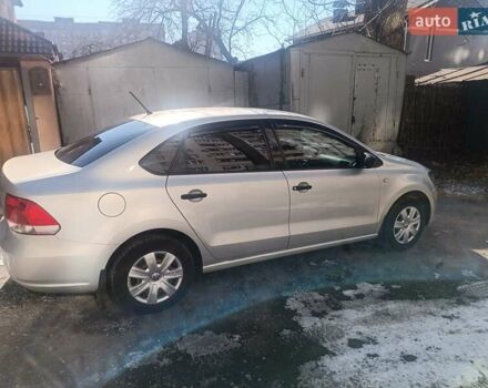 Бежевый Фольксваген Поло, объемом двигателя 1.6 л и пробегом 185 тыс. км за 6500 $, фото 4 на Automoto.ua