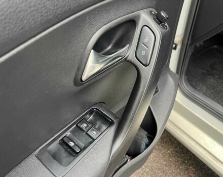 Бежевый Фольксваген Поло, объемом двигателя 1.6 л и пробегом 221 тыс. км за 6990 $, фото 9 на Automoto.ua