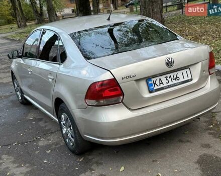 Бежевый Фольксваген Поло, объемом двигателя 1.6 л и пробегом 250 тыс. км за 3800 $, фото 9 на Automoto.ua