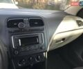 Бежевий Фольксваген Поло, об'ємом двигуна 1.6 л та пробігом 266 тис. км за 7500 $, фото 12 на Automoto.ua