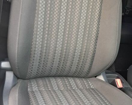 Бежевий Фольксваген Поло, об'ємом двигуна 1.6 л та пробігом 63 тис. км за 10800 $, фото 13 на Automoto.ua