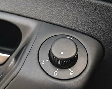 Бежевый Фольксваген Поло, объемом двигателя 1.6 л и пробегом 63 тыс. км за 10800 $, фото 21 на Automoto.ua