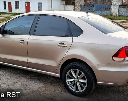 Бежевый Фольксваген Поло, объемом двигателя 1.6 л и пробегом 63 тыс. км за 10800 $, фото 3 на Automoto.ua