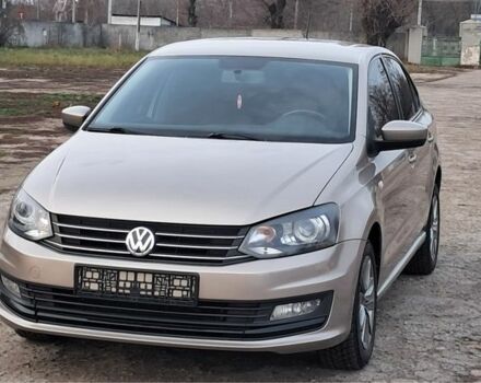 Бежевий Фольксваген Поло, об'ємом двигуна 1.6 л та пробігом 63 тис. км за 10800 $, фото 3 на Automoto.ua