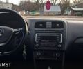 Бежевый Фольксваген Поло, объемом двигателя 1.6 л и пробегом 63 тыс. км за 10800 $, фото 8 на Automoto.ua