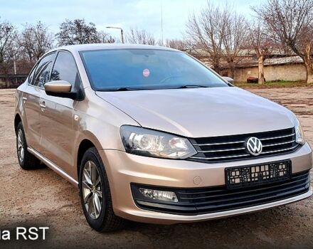 Бежевый Фольксваген Поло, объемом двигателя 1.6 л и пробегом 63 тыс. км за 10800 $, фото 1 на Automoto.ua