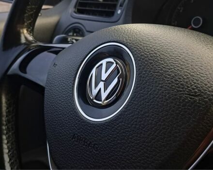 Бежевий Фольксваген Поло, об'ємом двигуна 1.6 л та пробігом 63 тис. км за 10800 $, фото 17 на Automoto.ua