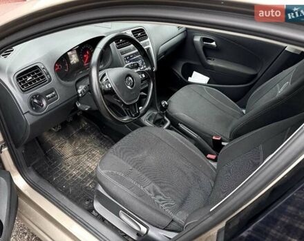 Бежевый Фольксваген Поло, объемом двигателя 1.4 л и пробегом 111 тыс. км за 9200 $, фото 12 на Automoto.ua