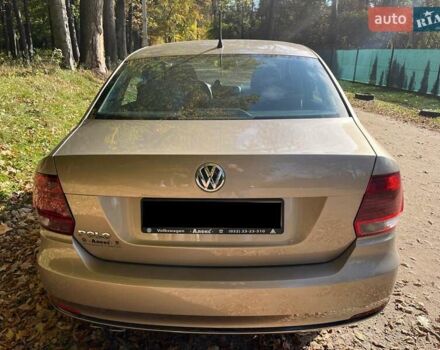 Бежевый Фольксваген Поло, объемом двигателя 1.4 л и пробегом 115 тыс. км за 10500 $, фото 1 на Automoto.ua