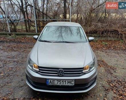 Бежевый Фольксваген Поло, объемом двигателя 1.39 л и пробегом 68 тыс. км за 12000 $, фото 3 на Automoto.ua