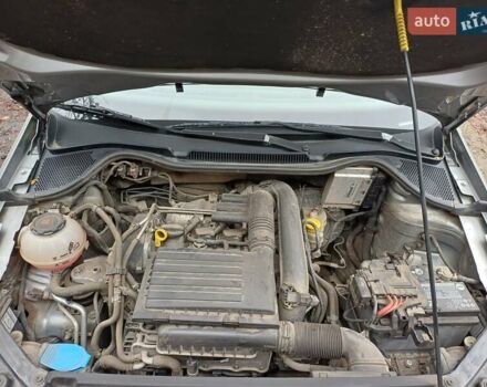 Бежевый Фольксваген Поло, объемом двигателя 1.39 л и пробегом 68 тыс. км за 12000 $, фото 14 на Automoto.ua