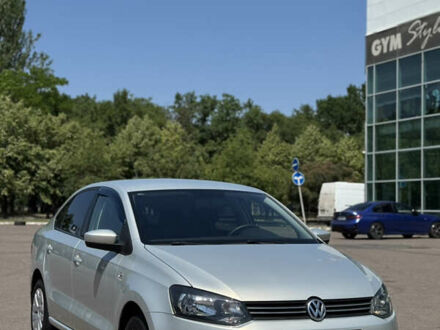 Фольксваген Поло 2013 в Николаеве на Automoto.ua Бежевый Фольксваген Поло, объемом двигателя 1.6 л и пробегом 147 тыс. км за 9000 $, фото 1 на Automoto.ua