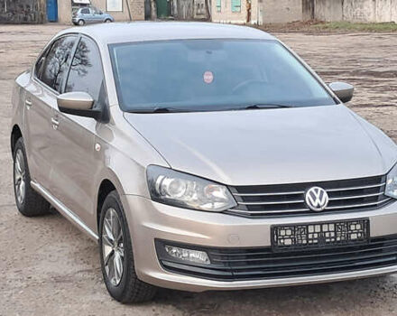 Бежевый Фольксваген Поло, объемом двигателя 1.6 л и пробегом 63 тыс. км за 10800 $, фото 1 на Automoto.ua