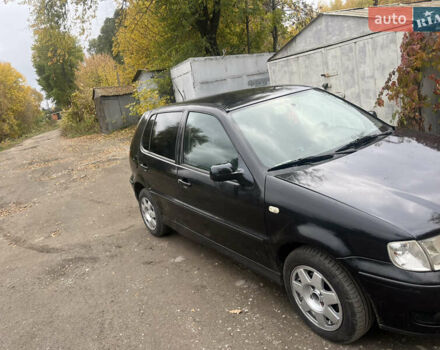 Фольксваген Поло 2001 у Дніпро (Дніпропетровську) на Automoto.ua Чорний Фольксваген Поло, об'ємом двигуна 1.4 л та пробігом 216 тис. км за 2500 $, фото 2 на Automoto.ua