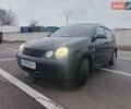Черный Фольксваген Поло, объемом двигателя 1.42 л и пробегом 395 тыс. км за 3600 $, фото 1 на Automoto.ua