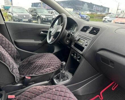 Черный Фольксваген Поло, объемом двигателя 1.9 л и пробегом 190 тыс. км за 4990 $, фото 24 на Automoto.ua