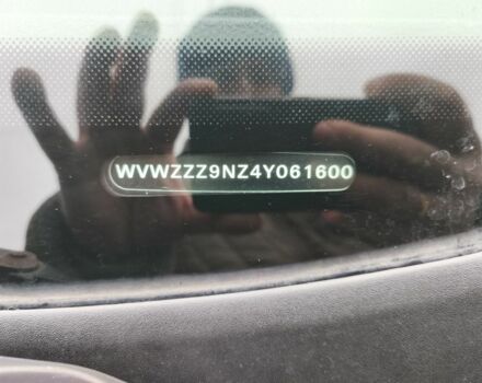 Черный Фольксваген Поло, объемом двигателя 1.2 л и пробегом 219 тыс. км за 3950 $, фото 7 на Automoto.ua