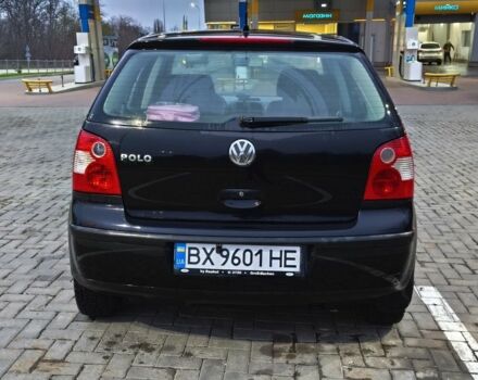Черный Фольксваген Поло, объемом двигателя 1.2 л и пробегом 219 тыс. км за 3950 $, фото 1 на Automoto.ua