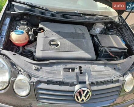 Черный Фольксваген Поло, объемом двигателя 1.4 л и пробегом 125 тыс. км за 5650 $, фото 11 на Automoto.ua