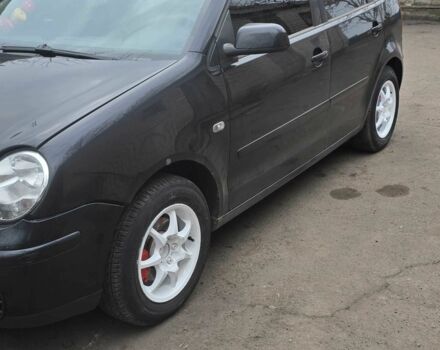 Черный Фольксваген Поло, объемом двигателя 1.2 л и пробегом 240 тыс. км за 2000 $, фото 7 на Automoto.ua